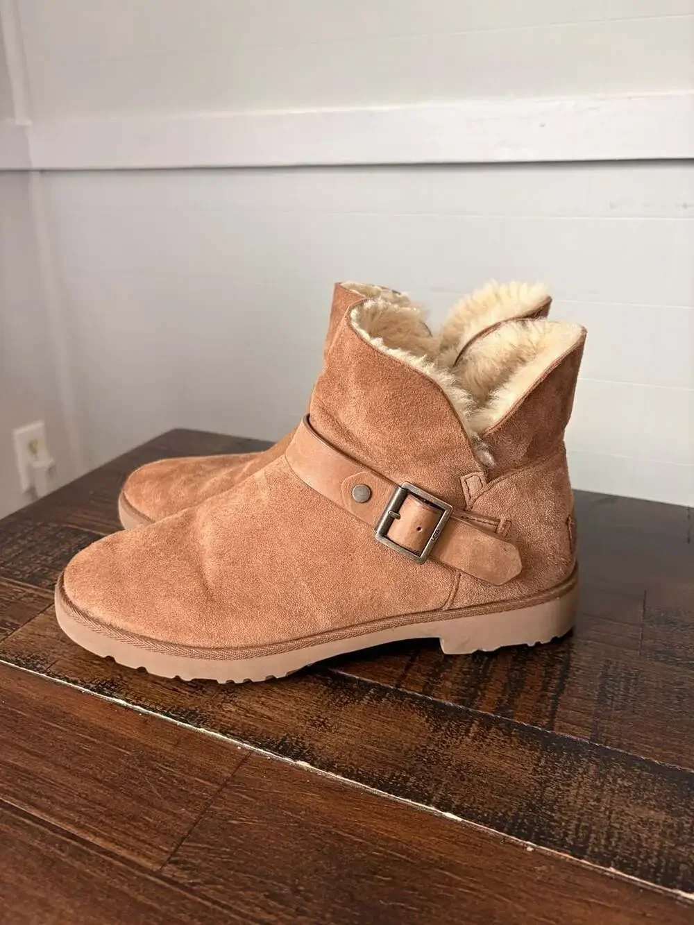 UGG Women's Romely Short Buckle Suede Boots in Chestnut